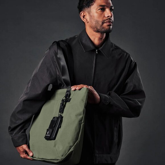 NWT ALPAKA Elements Tote Bag Large Travel Totes Durable Magnetic Shoulder Bag - Picture 4 of 9